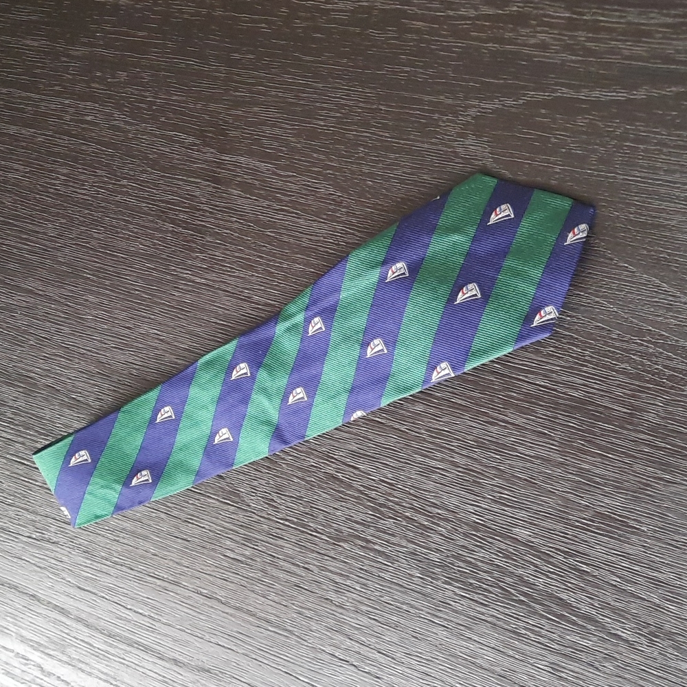 Brooks Brothers striped Navy and Green Sailboat Nautical tie youth tie